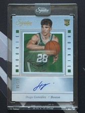 2025 Panini Signature Series Hugo Gonzalez Gold Rookie Auto /10 On Card Celtics