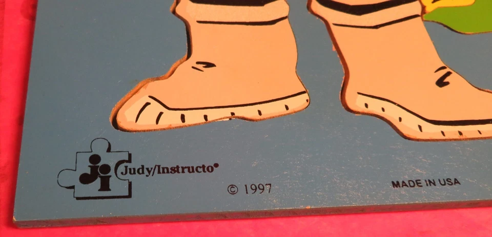 Vintage Spaceman Astronaut Wooden Puzzle by Judy Company 1997 15 Piece J606810 - Image 4 of 4