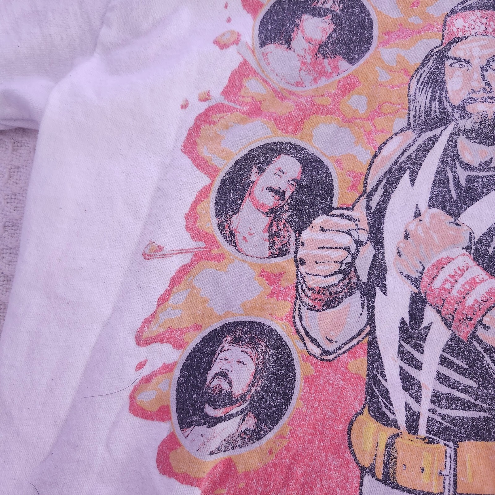 ​WWE Randy Macho Man Savage T-Shirt Small White WrestleMania V Retro Graphic Tee image 3