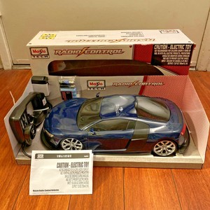 Maisto Tech Audi R8 V10 Blue 1 10 Remote Radio Control Car R C New Read Details Ebay