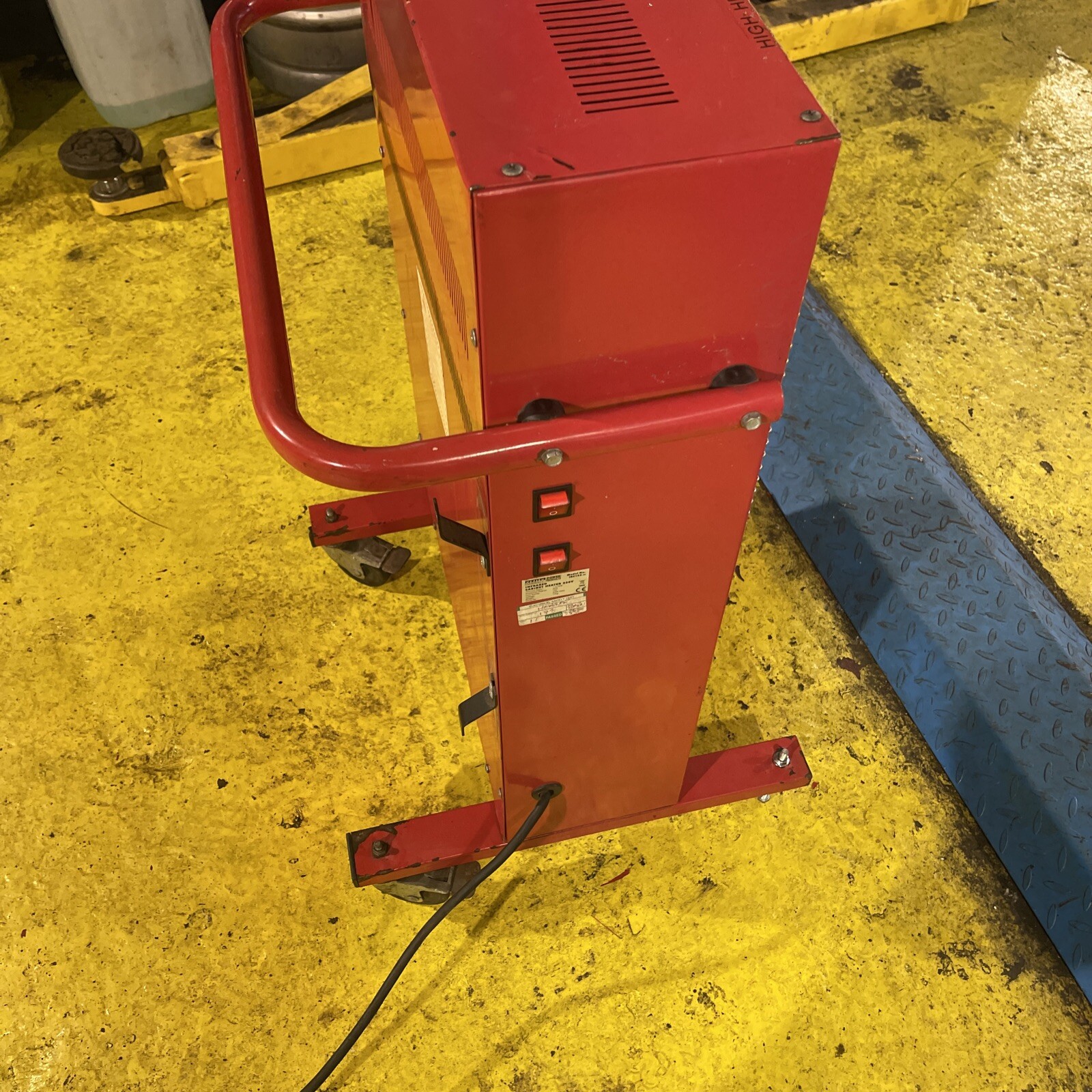 Sealey IRC153 Infrared Cabinet Heater 1.5 3kW 230V Garage Workshop  5024209564182 | eBay