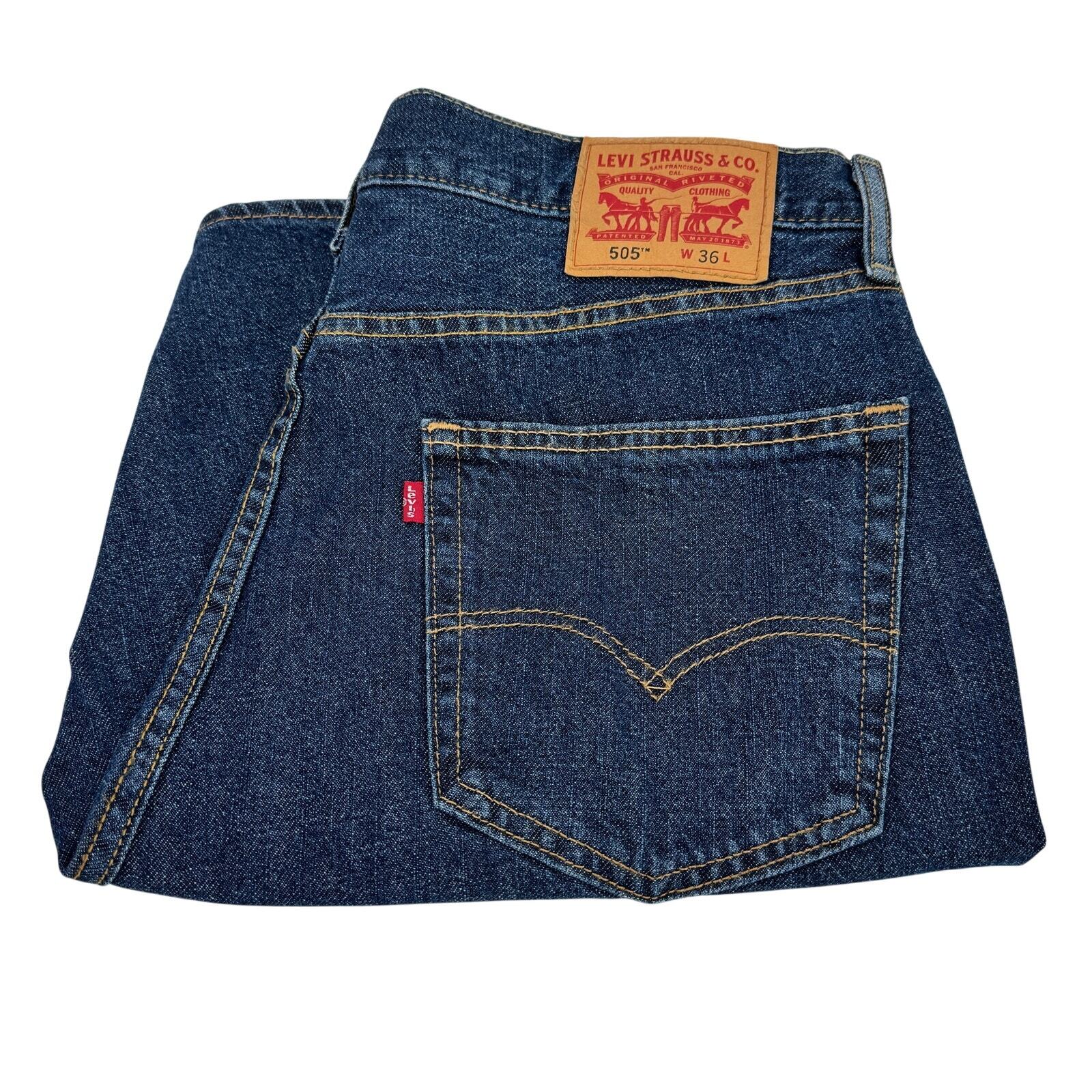 Levi's 505 Shorts Mens 36 (36x9.5 ACTUAL) Blue Denim Regular Fit Jean Jorts