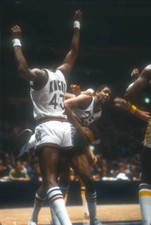 Bill Cartwright of the New York Knicks 1980's Basketball photo 25