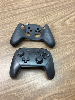 Nintendo Switch 本体+ Pro Controller ブラック Pro Wireless Controller for Nintendo Switch Black HACAFSSKA