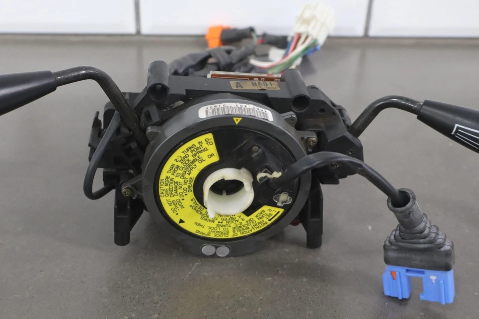 Mazda Miata NA 1990-1997 columna montada señal y tallos limpiaparabrisas (sin crucero) Foto 3 de 4