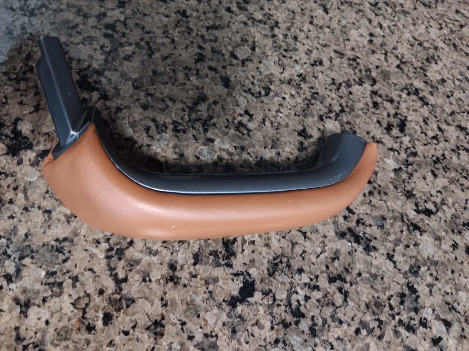 Ferrari 458 Italia Right Inner Door Grab Handle, Part # 82731329