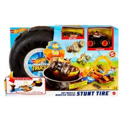 Hot Wheels GVK48 - Monster Trucks Stunt Reifen Spielset mit Startrampe, 1 A