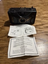SunTone MM-251 35mm Film Camera Point  Shoot Free Focus w/ Instructions Vintage