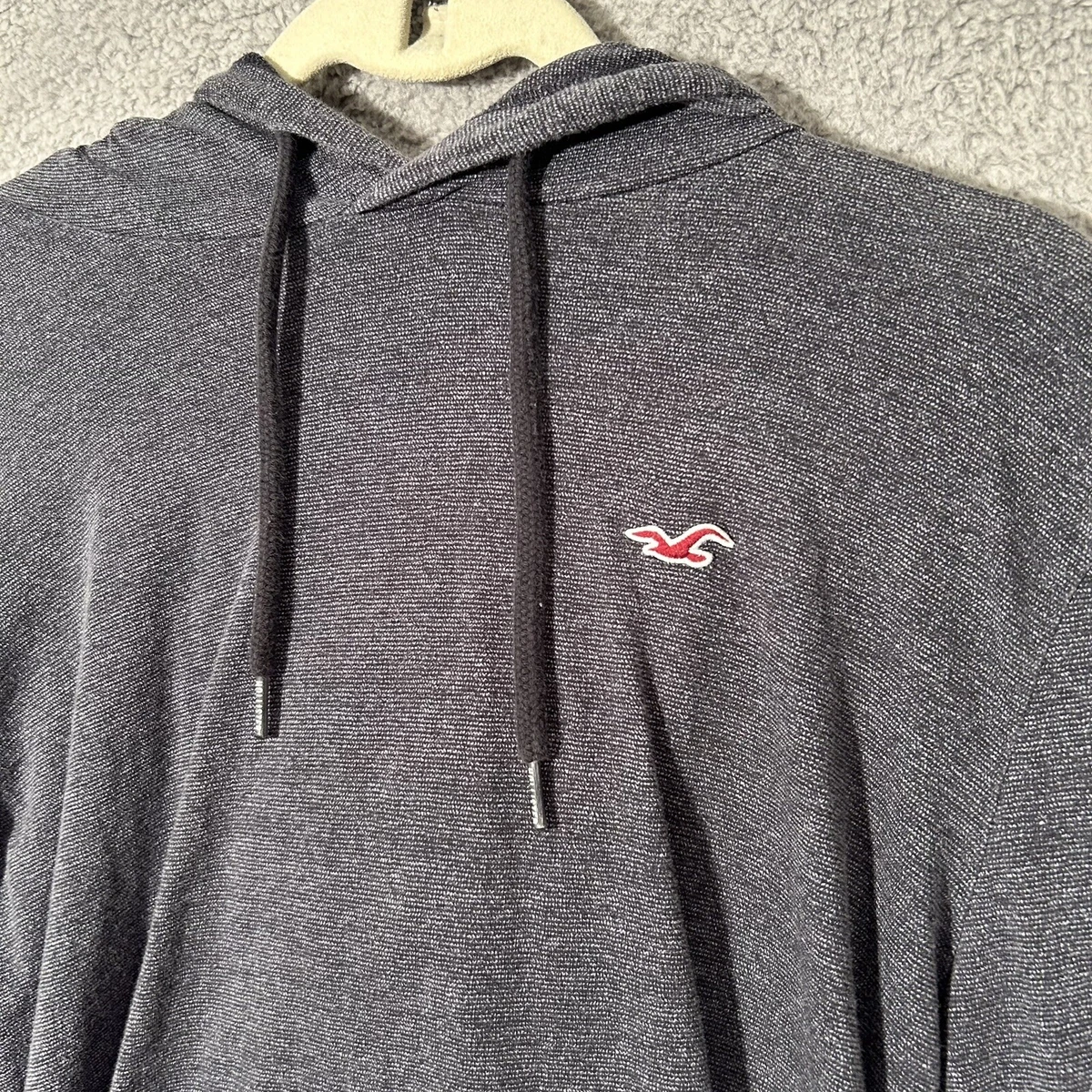 Hollister Must Have Collection Hooded Tee Men s Size Medium Gray
