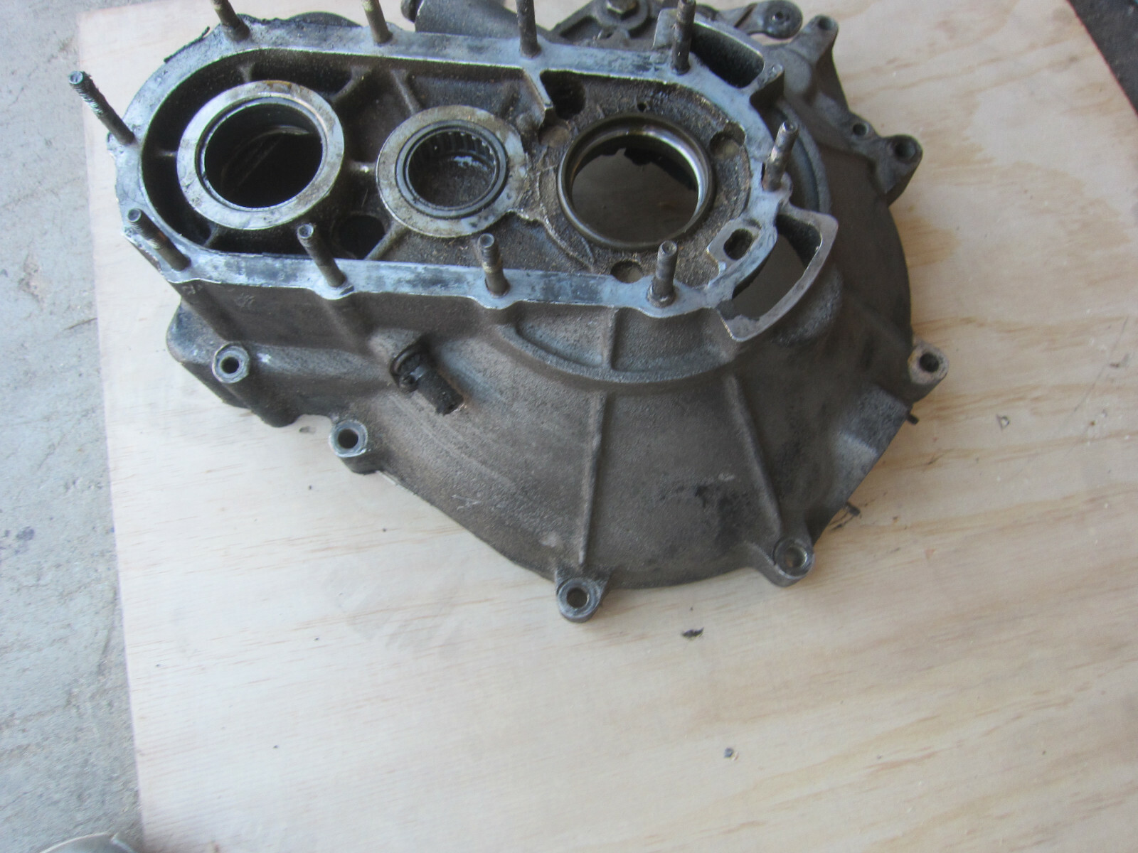 Ferrari 208,308 - Clutch Bell Housing - P/N 116377