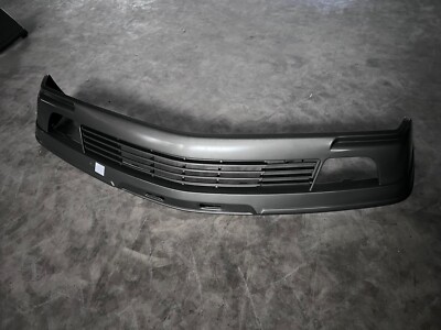 NEU NOS Mercedes 380SEC 500SEC C126 W126 Stossfaenger Verkleidung 