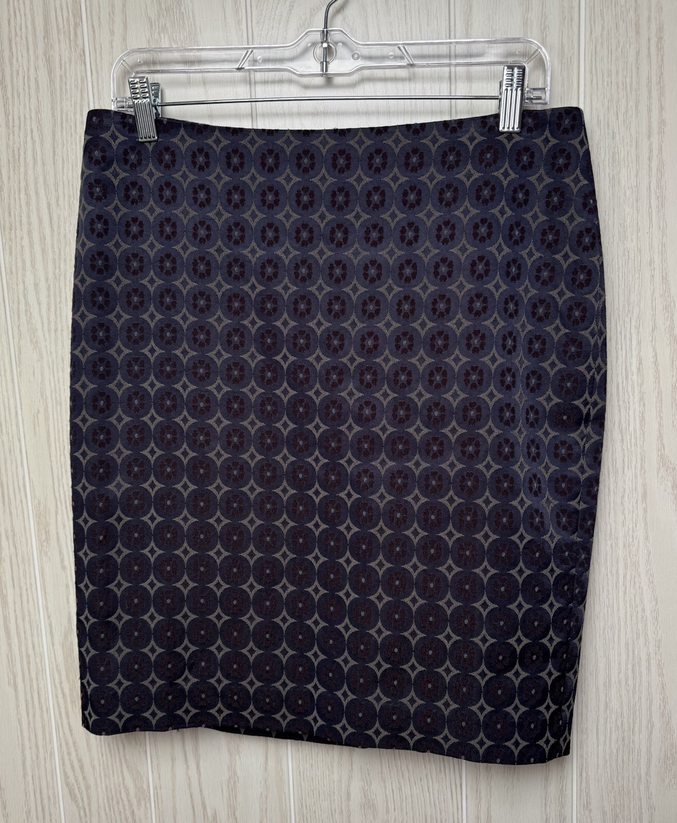 Ann Taylor Chic Geometric Patterned Skirt Size 8P