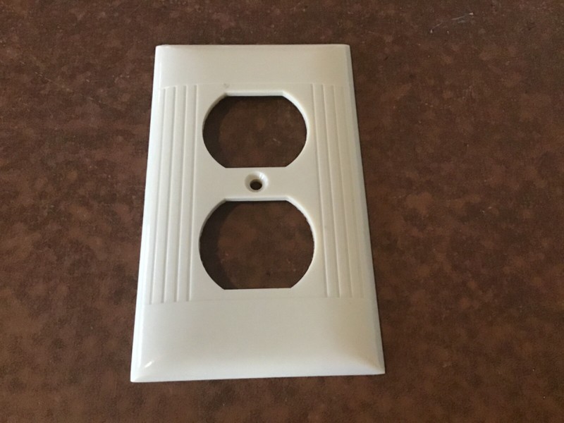 Vintage Sierra Ribbed Ivory Beige Cream Outlet Plate Cover