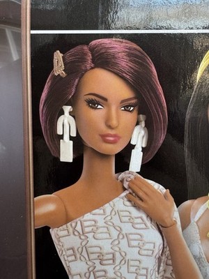 Barbie Signature You Create Barbie Basics Neutral Kit 001 DOLL HEAD ONLY