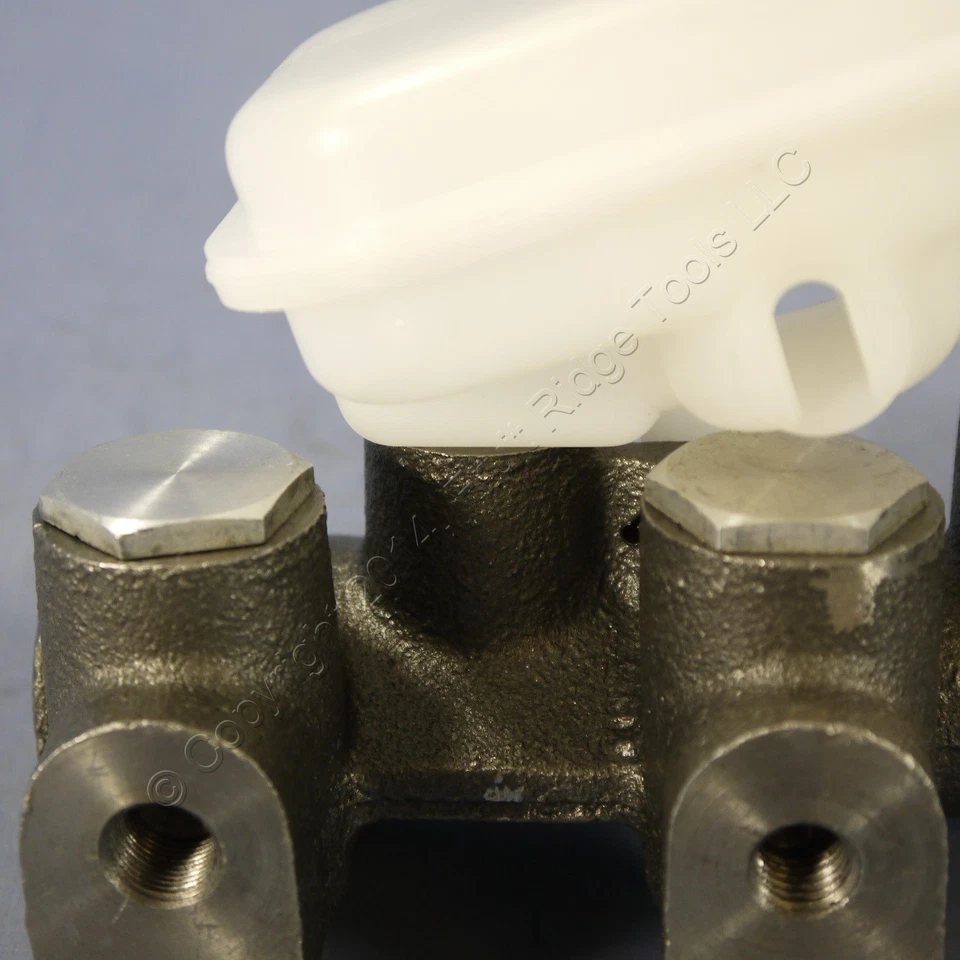 Brake Master Cylinder for 87-91 Skyhawk Cadet Calais 6000 Cimarron Z24 - Image 4 of 4