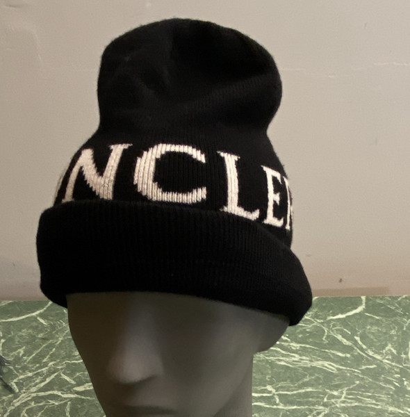 Moncler Beanie - Black Knit - One Size