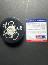 NHL- MIKE RIBEIRO Autographed  NASHVILLE PREDATORS      HOCKEY PUCK w/ COA