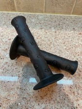 GT PRO SERIES GRIPS Old School Black