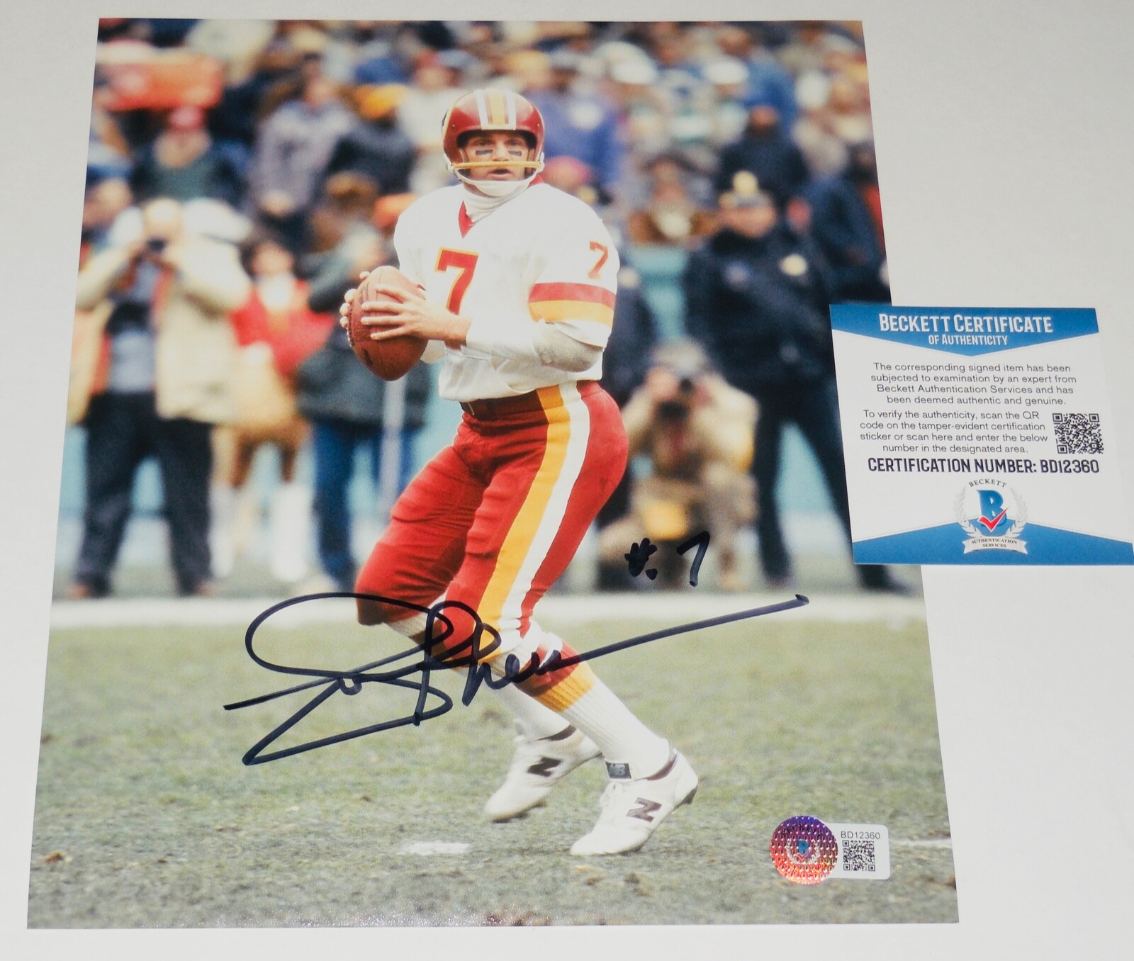 JOE THEISMANN AUTOGRAPHED 8X10 COLOR PHOTO (WASHINGTON REDSKINS) - BECKETT COA! 