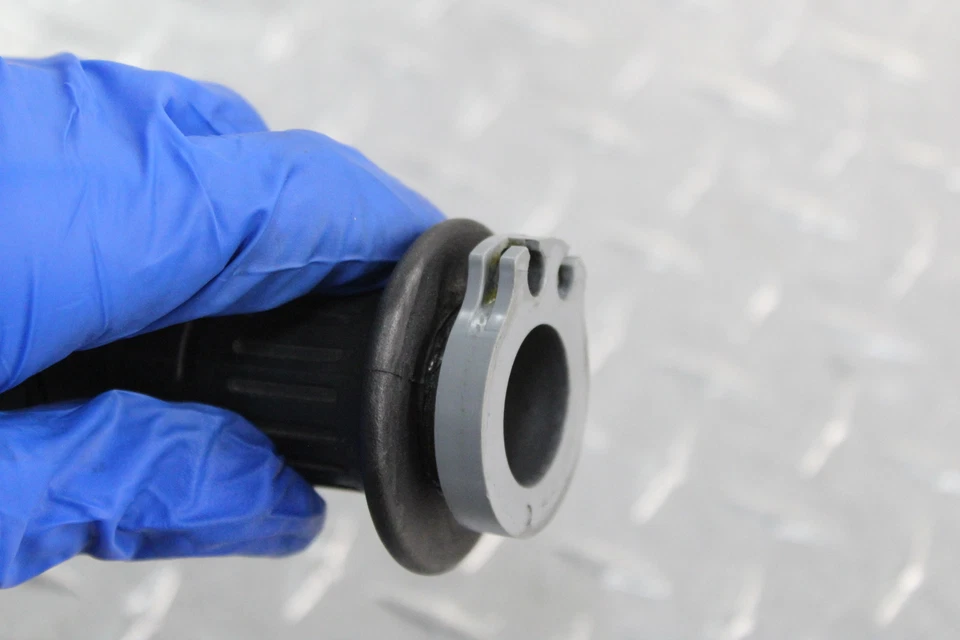 Empuñadura del acelerador derecha Kawasaki Ninja Zx6r Zx600p 2008 Foto 3 de 4