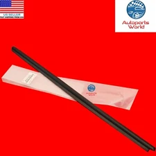 GENUINE TOYOTA ECHO 4DR PASSENGER DOOR WINDOW BELT WEATHERSTRIP 68160-52010