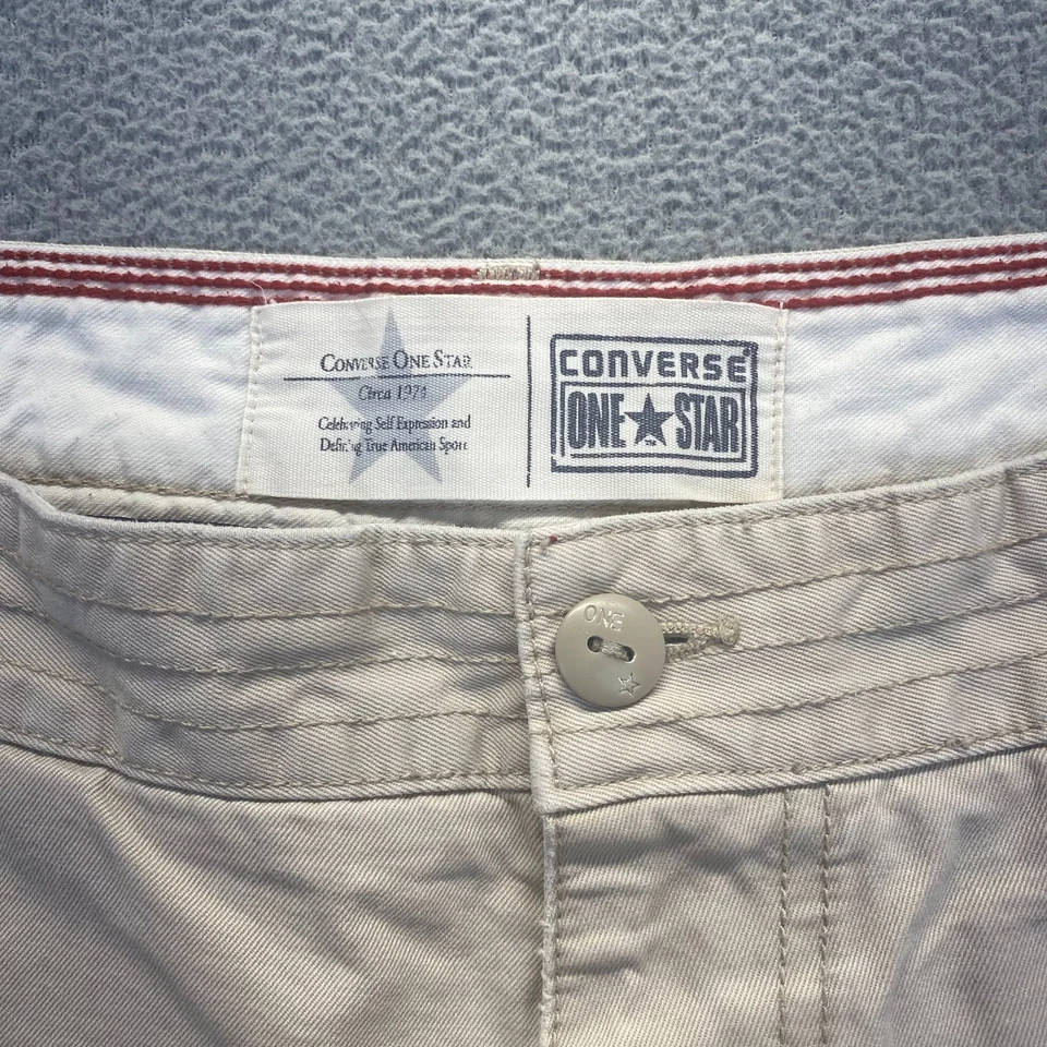 Pantalones Cortos Chinos Para Hombre CONVERSE One Star Caqui Beige Talla 36X30 Foto 3 de 4