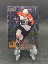 1996-97 Flair Wave of the Future Janne Niinimaa #120 Phildaelphia Flyers