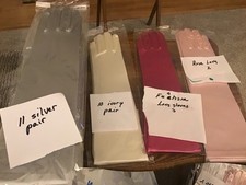 Women  s Adult 18  Long Evening Gloves