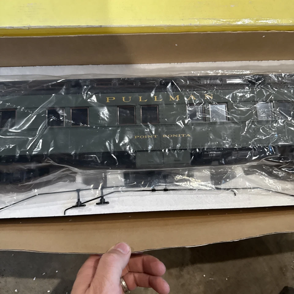 Aristocraft ART-31811 #1 Gauge ATSF SANTA FE Heavyweight Passenger Car - Image 2 of 4