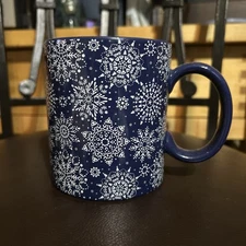 Chic & Tonic Snowflake Coffee Cup Mug Blue White Ceramic 16 oz Christmas