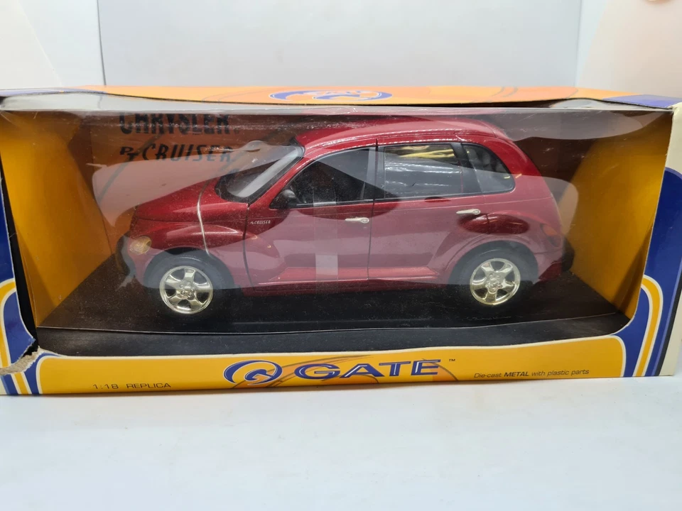 Gate 1:18 Scale Diecast #01092 2001 Chrysler PT Cruiser Red New In Box Vintage  - Image 2 of 4