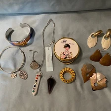 Lot 10 Ladies Jewelry Bracelets Pierced Earrings  Mirror Scarf Ring Quartz  Tack