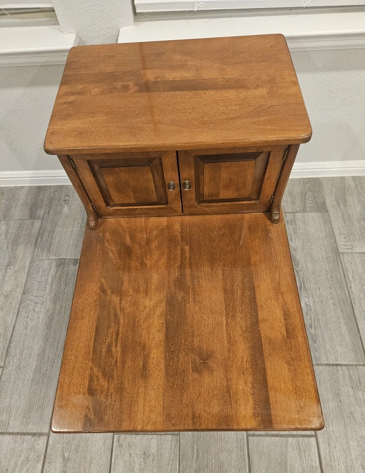 Mesa auxiliar de arce Ethan Allen de mediados de siglo 2 niveles cajón casa de campo vintage Foto 2 de 4