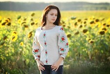 Vyshyvanka Traditional Embroidered Women Ukrainian blouse Ethnic Size S