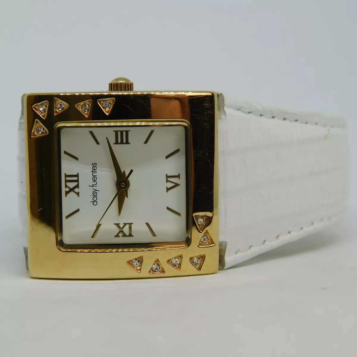 daisy fuentes DF 1128 Genuine Leather Quartz Analog Women s Watch New Battery