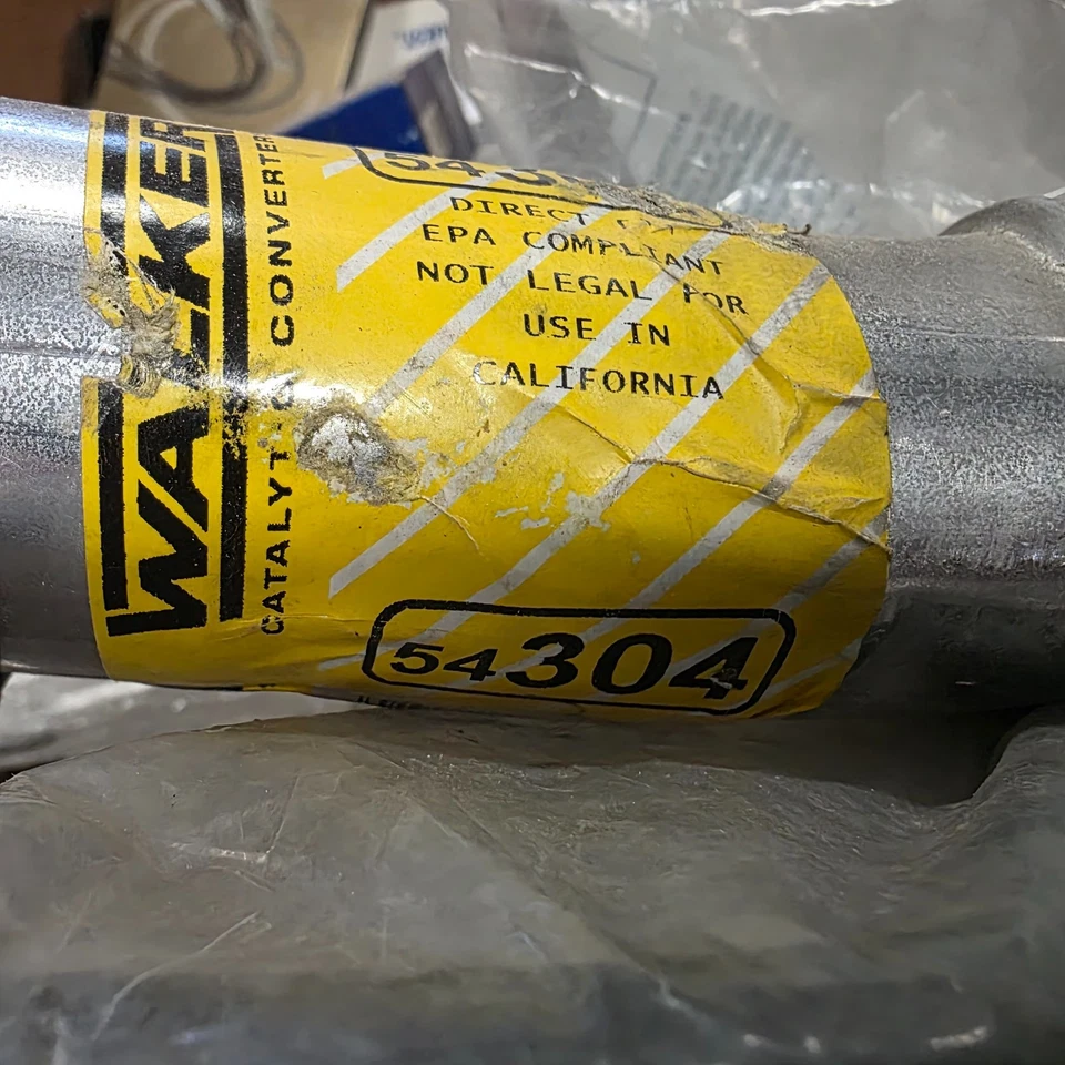 Catalytic Converter-EPA Walker 54304 - Image 2 of 3
