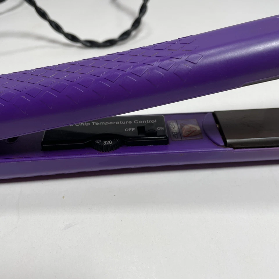 Brilliance New York Diamond 1” Cerámica Plancha Pelo Púrpura Nuevo Cable Giratorio Foto 4 de 4