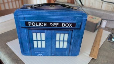 NEW Doctor Who TARDIS Top Trumps  Tin Metal Lunch Box  NEVER USED SET SHIPPING