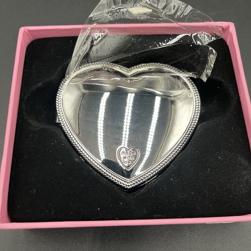 Heart Silver Metal Engraved Pocket Mirror Things Remembered NIB - Picture 4 of 6