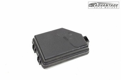 2017-2020 TOYOTA SIENNA FWD 3.5L V6 ENGINE FUSE JUNCTION RELAY BLOCK COVER OEM
