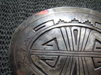 NATIVE STERLING SILVER ABSTRACT TRIBAL BELT BUCKLE! VINTAGE  display picture 3