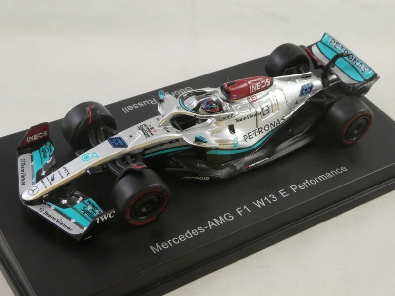 メルセデス F1 2022 W13 1/64 ミニカー ラッセル spark Spark F1 Mercedes AMG W13 #63 George Russell 2022 1/64 Y257