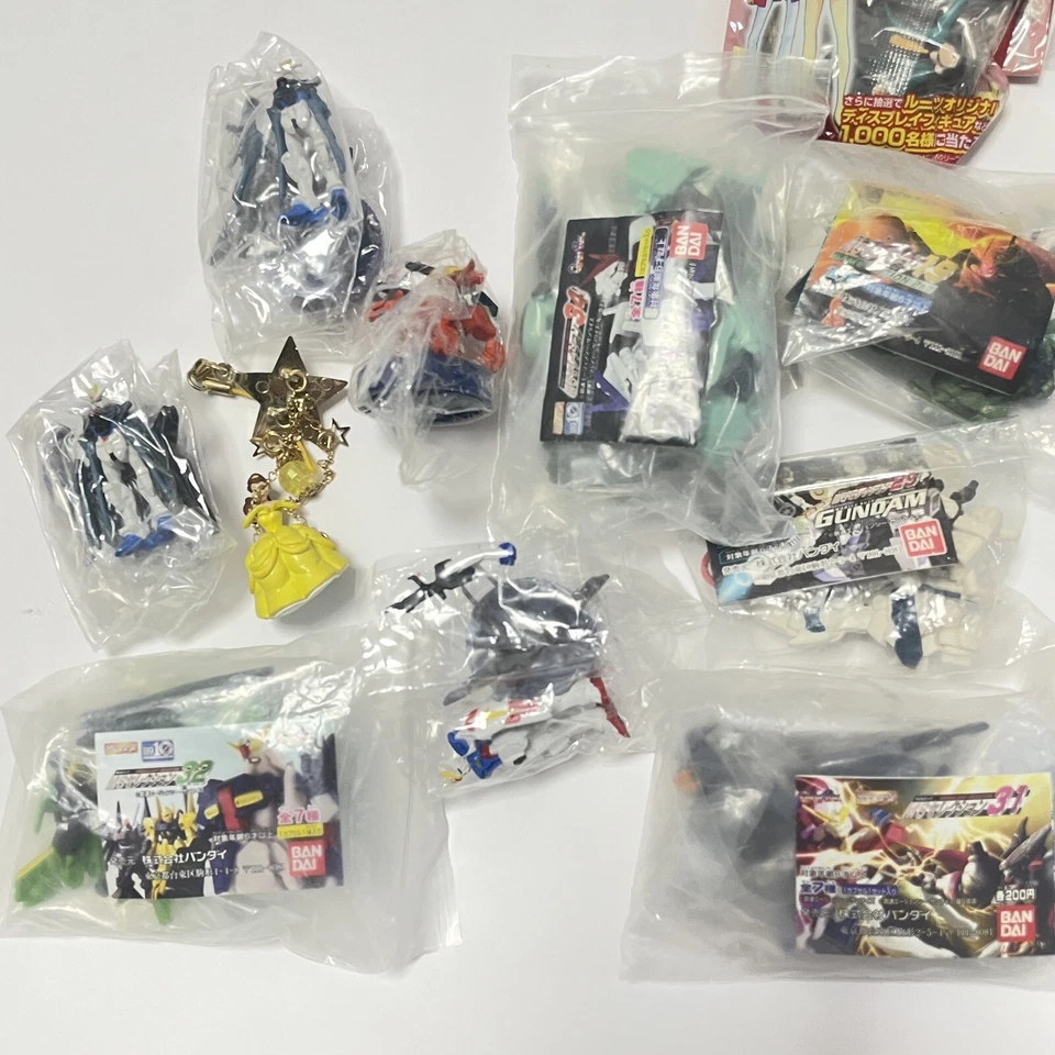 Pepsi Bottle Cap Figure Gundam & MS selection Kamen Rider Lupine III Bulk sale - Image 3 of 4