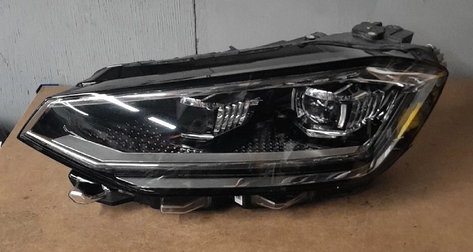 VW Golf SV Full LED Headlight Passengers Side 2020 518941035C | eBay 