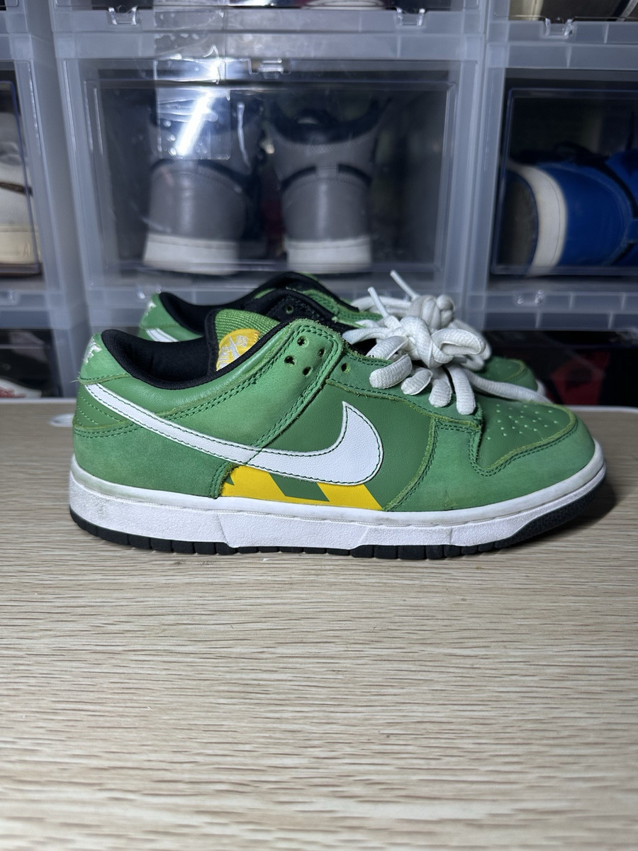 Nike SB Dunk Low Green Blue Taxi Series Tokyo 2006 Size 6 Nike SB Dunk Low Green Blue Taxi Series Tokyo 2006 Size 6
