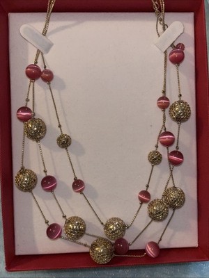 Fashion Jewellery . Necklace Of 3 Strands