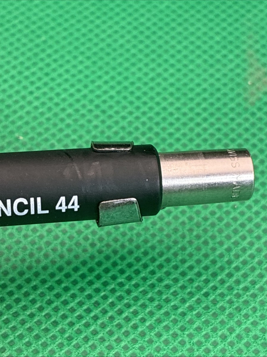 カランダッシュ MUSEAM FIXPENCIL 44 革製ケース付き RARE MUSEUM CARAN d'ACHE FIXPENCIL 44 Clutch Pencil [Lead Holder