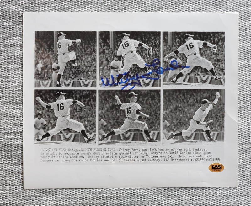 HOF NY Yankees Whitey Ford Signed Autographed 8x10 action photo CAS