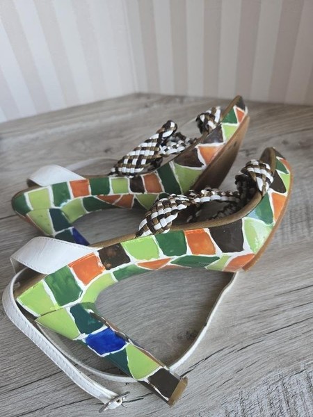 Women Luciano Carvari Heels Green 37