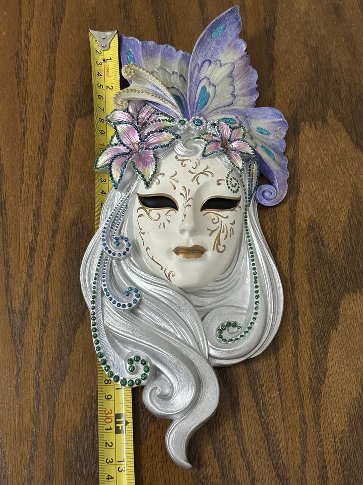Veronese Carnival Mardi Gras Mask Butterfly Cast Resin Decorative Wall Hanging - Image 4 of 4